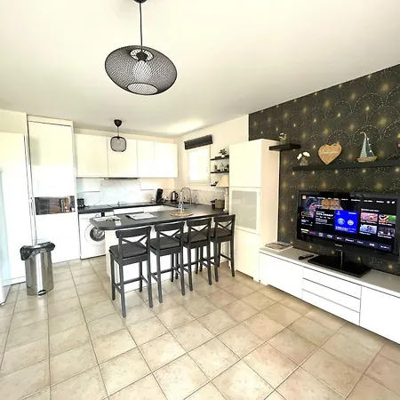 아파트 Les Calanques 카발레르쉬르메르